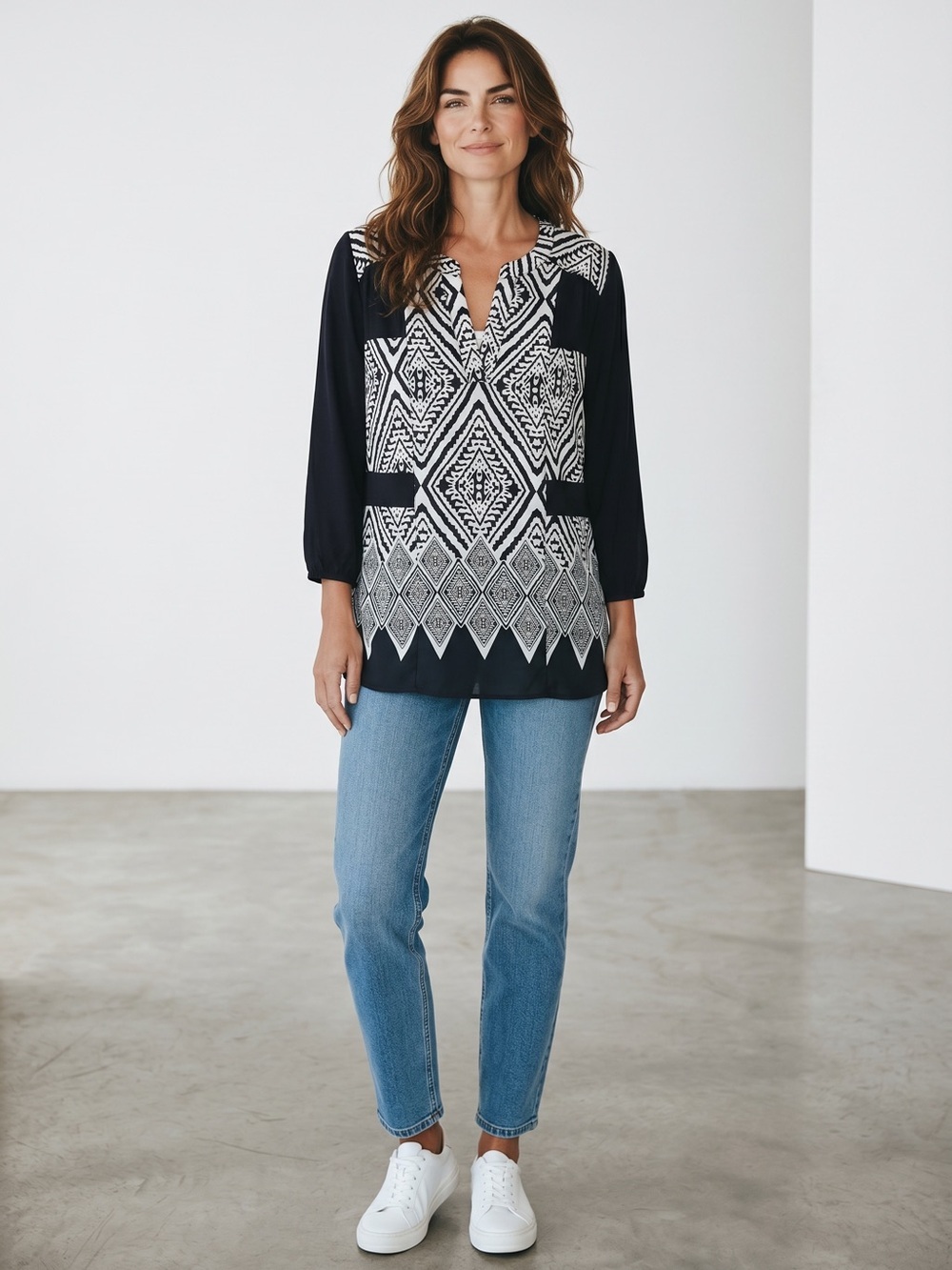 Chico's Black and White Geometric Print Blouse Tunic Size 2 US L